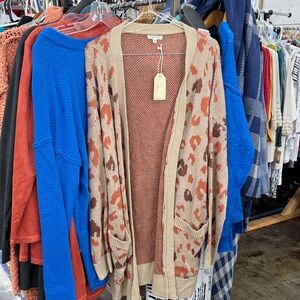 JODIFL Tan and Orange Animal Print Cardigan